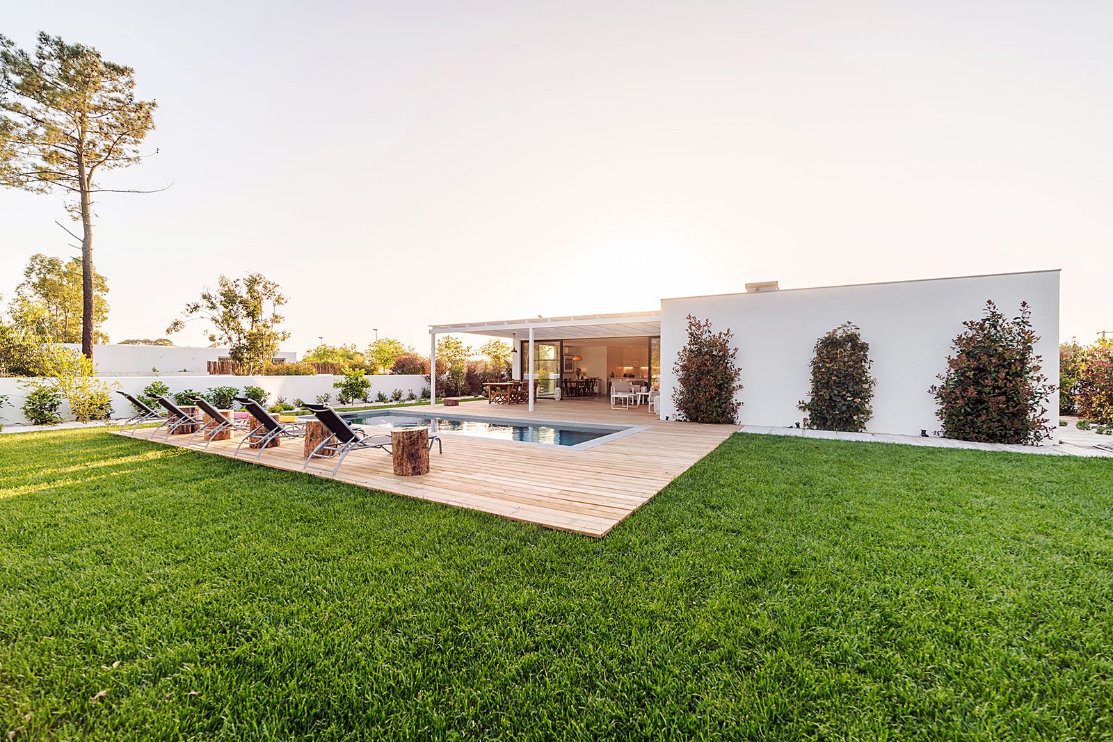 single-home-0009 منزل مع حديقة خاصة